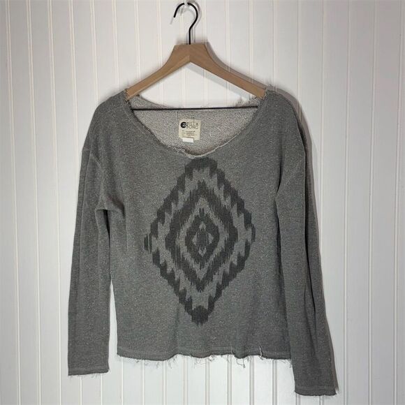 Billabong Gray Aztec Ikat Graphic Sweatshirt M Raw Hem Distressed Boho Pullover - Picture 1 of 9